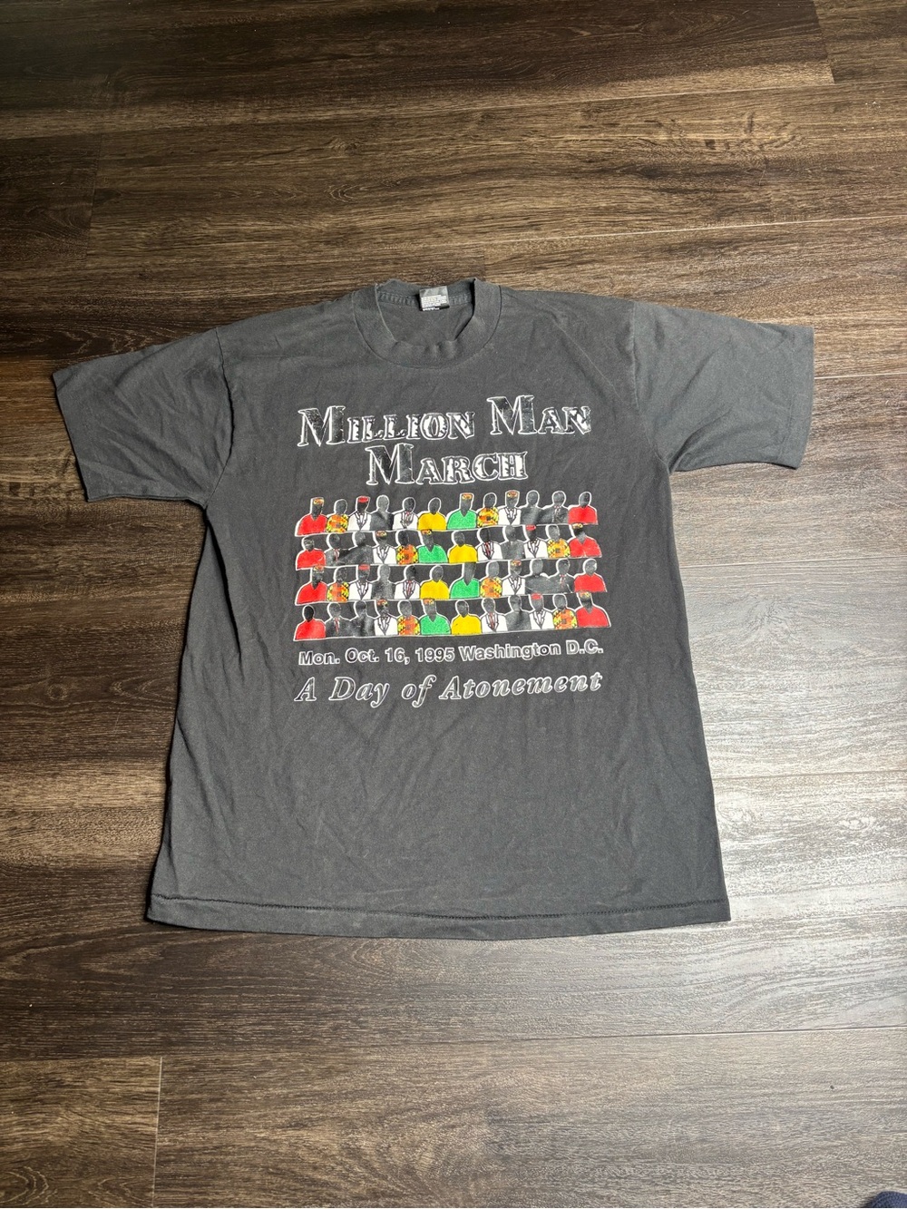 RARE Authentic Vintage Million Man March Tshirt Adult L Black Mens 1995